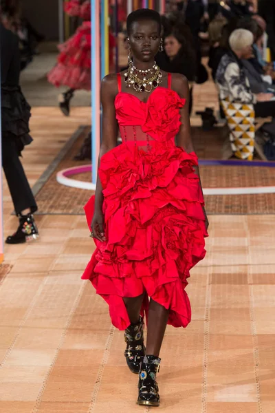 Look 39